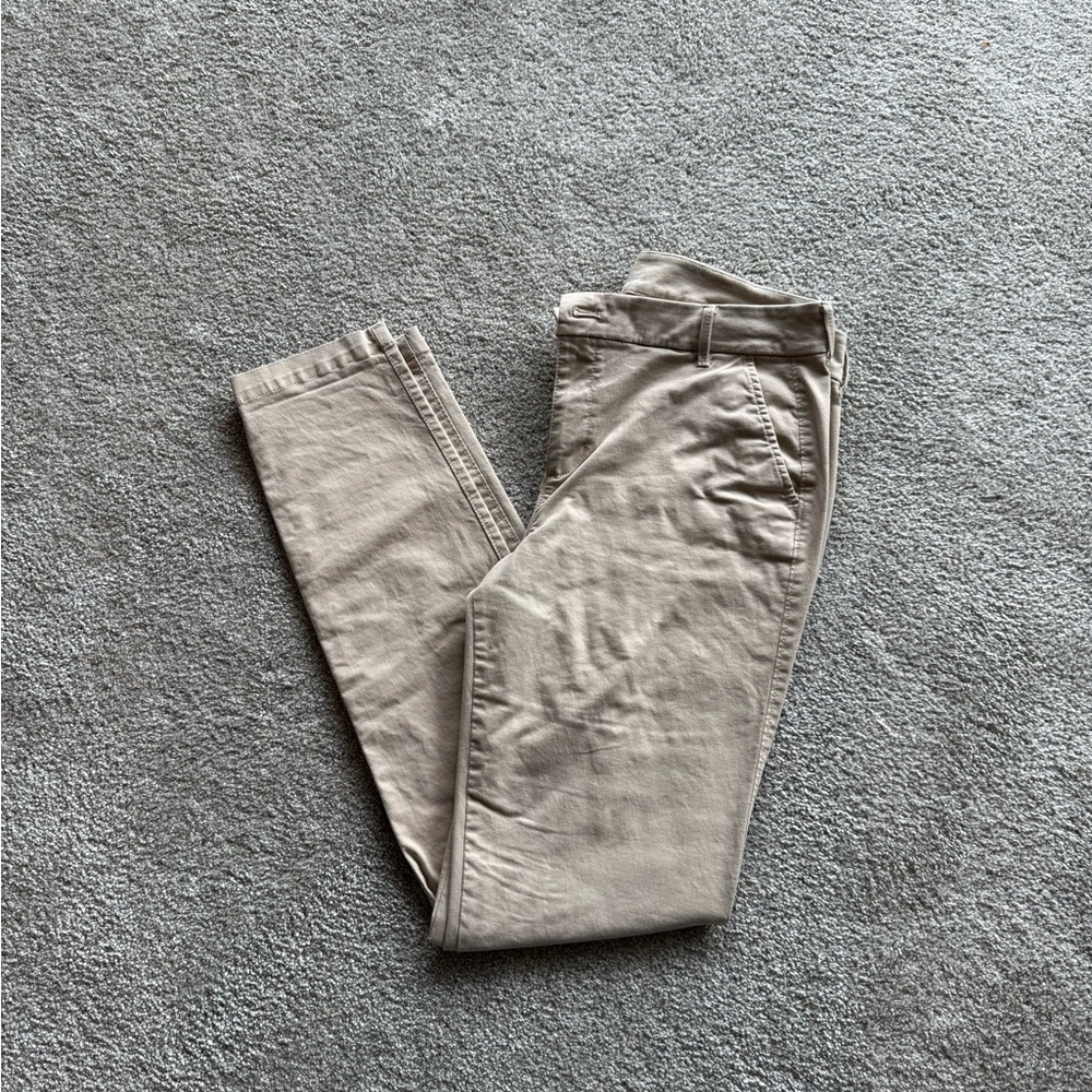 Old Navy Women’s Khaki Pants